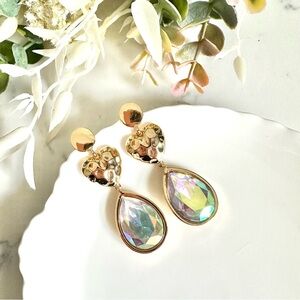2/$30🌵 Gold Iridescent Stone Earrings Hammered Heart Boho Gift Jewelry NEW